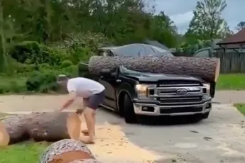 Soms heb je gewoon een dikke Ford pick-up nodig om de klus te klaren