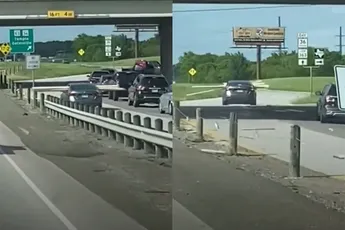 Ondertussen in Texas: Automobilist probeert planken overdwars te vervoeren