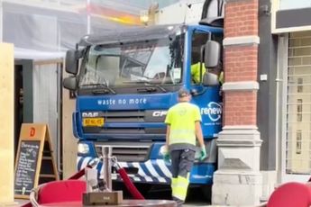 Vuilniswagen zat een beetje vast in Venlo