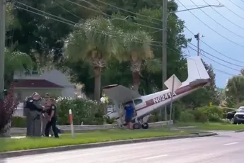 Oeps: vergeten te tanken en dus noodlanding maken in Orlando