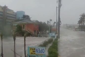 Time-lapse laat zien hoe orkaan Ian huis steelt in Florida