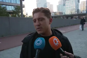 Lil Kleine en Jaimie Vaes kibbelen over horloges, servies en een broodrooster