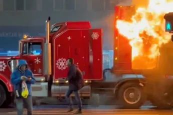 Coca‑Cola kersttruck had toch wat probleempjes in Boekarest