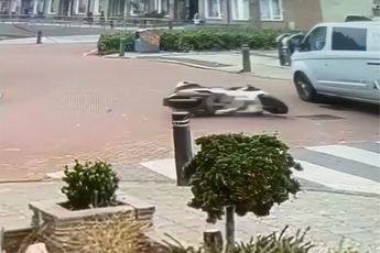 Voor handhaving vluchtende scooterrijder in Volendam heeft engeltje op zijn schouders