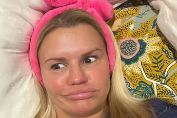 Loodgieter stuurt 'vunzig' appje die duidelijk niet voor Kerry Katona bedoeld was