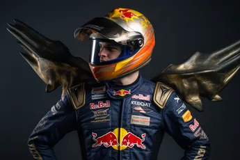 Max Verstappen heeft vleugels, start 9de en komt als eerste over de finish van GP van Miami