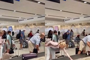 Vrouw op vliegveld op brutale manier nieuwe eigenaar van koptelefoon