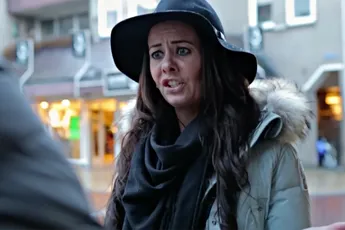 Wendy van Hout, nieuwe vriendin van Peter Gillis, bezorgt Gerard Palts een hit