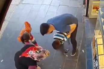 Held zonder cape redt het leven van een klein ventje