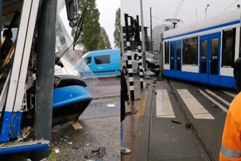 Tram in Amsterdam niet ontspoord door storm Poly, maar door aanrijding met auto