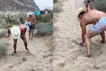 Hey cowboy, laat die ratelslang eens gewoon met rust, joh!