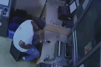 Pinnen automaat stelen bij 24-uurs winkel in Oakland was meer spannend dan succesvol