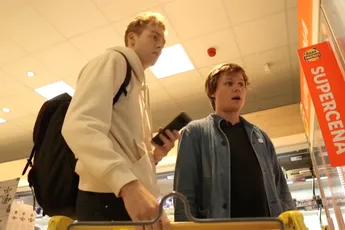 Goedkope boodschappen halen in Polen: deze Britten vliegen er speciaal naar toe