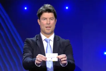 LOL! Loting voor EK voetbal verstoord door heftige kreungeluiden