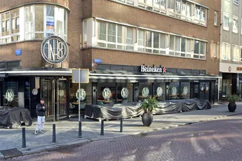 Niet logisch: Aboutaleb sluit Rotterdamse wijnbar 1nul8 na geweldsincident op straat