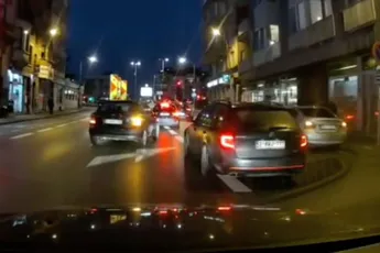 Ook in Brussel is instant karma een heerlijk iets
