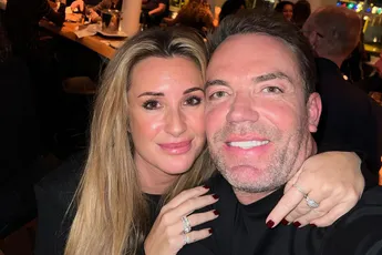 LOL! Robert Doornbos deelt per ongeluk beelden van topless Chantal Bles