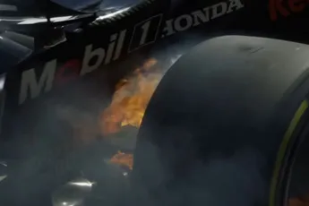 Beetje voorvocht voor Engelstalige commentatoren toen Max Verstappen uitviel in Australië