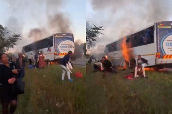 Angstige momenten voor mensen in brandende bus in Zuid-Afrika
