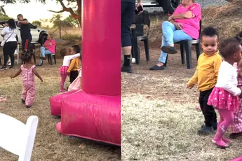 Jong geleerd, oud gedaan: Dit jochie gaat nog heel vaak scoren