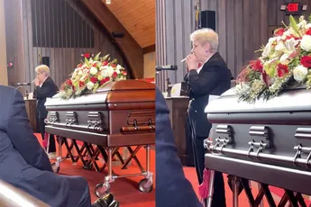 Mensen nog een laatste keer laten lachen: Laat iemand Kazoo spelen op je begrafenis