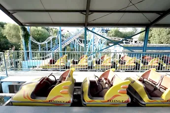 Nederlandse avonturier bezoekt als eerste een gigantisch verlaten pretpark in China