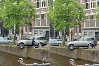 Iemand in Amsterdam moet duidelijk nog leren parkeren met zijn Range