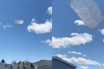 Jonny was in uiterste concentratie een vliegende kas aan het filmen