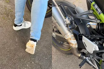 Oeps: motorrijder heeft z’n schoen laten smelten