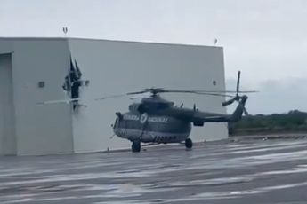 Mil Mi-17 helikopter veroorzaakt flinke schade aan hangar in Mexico