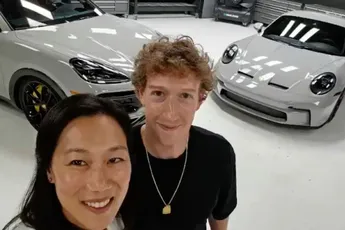 Meta-baas Mark Zuckerberg laat Porsche Cayenne minivan bouwen voor zijn vrouw Priscilla