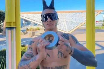 Lil Golo knock-out na mislukte stunt: ducttape won het van influencer
