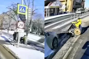 Zelfs in een rolstoel ben je in Rusland niet veilig op het zebrapad