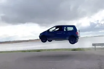 Als je het zo bekijkt, kan een Twingo toch best cool zijn