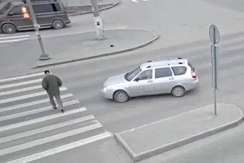Zo werkt een zebrapad in Wolgograd dus