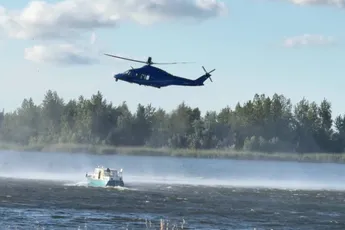 Politie Gelderland gaat vol Miami Vice achter dieven van boot aan