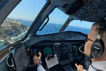 Landen op het piepkleine luchthaventje Aeropuerto de El Hierro