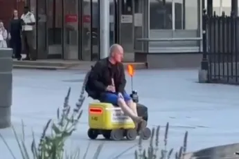 Zatte dacht bezorgrobot handig in te kunnen zetten, maar verloor van de tech