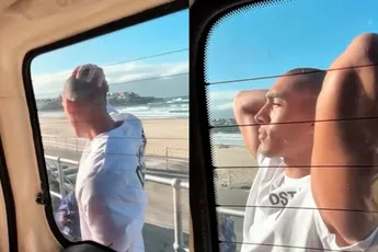 Aussie surfer Clay had ineens een “influencer” en zijn team om z’n busje aan Bondi Beach hangen
