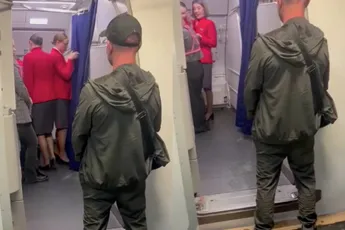 Mini plas-pistooltje in de aanslag op Russische luchthaven