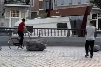 Ging niet helemaal lekker met caravan bij de Fonteyne parkeergarage in Vlissingen