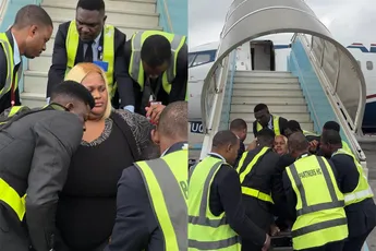 Lift geen overbodige luxe op vliegveld Nigeria: Dorathy Osaronu aan boord getild