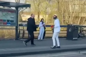 Hele witte chick laat in keurig ABN weten wat ze van een opstootje in Haarlem vindt