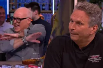 Komkommertijd: Ronald Molendijk reageert op de geniale ‘Hij kan niks’-opmerking van René van der Gijp