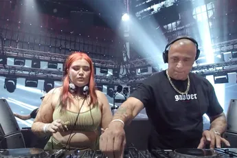 Om alvast in de stemming te komen voor een feestje: Verknipt set Paul Elstak b2b Cynthia Spiering