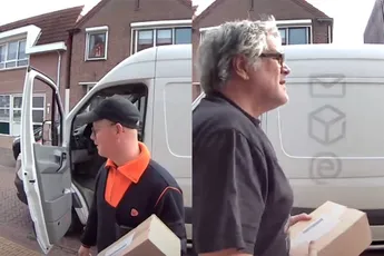 Wappie de Vogel kiest voor z’n vrijheid, dus de baas is niet blij