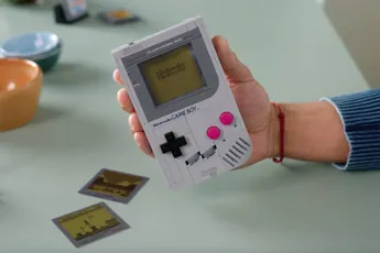 LEGO brengt ons 90’s Game Boy-set die je zelf in elkaar kunt zetten