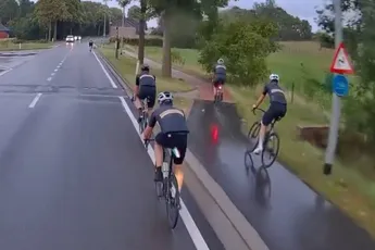 Vrachtwagenchauffeur attendeert amateurwielrenners via claxon op hun rijgedrag
