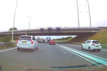 Automobilist kan beter z’n rijbewijs inleveren na ritje op de A4