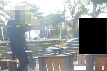 Beelden opgedoken van agent die verdachte van beroving doodschiet bij McDonald’s in Capelle aan den IJssel